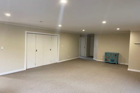 Photo of property in 8a Neeve Place, Taradale, Napier, 4112