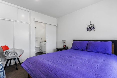 Photo of property in 76 Trafalgar Street, St Albans, Christchurch, 8014