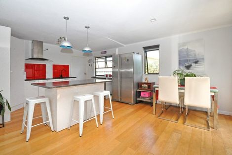 Photo of property in 5 Don Street, Papakura, 2110