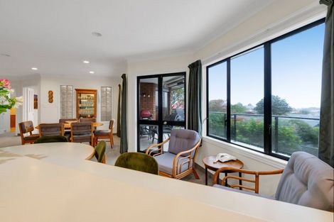 Photo of property in 23f Veale Road, Frankleigh Park, New Plymouth, 4310