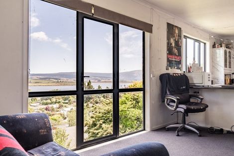 Photo of property in 27 Nore Street, Waihola, Milton, 9073