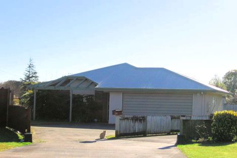 Photo of property in 28 Dover Road, St Andrews, Hamilton, 3200