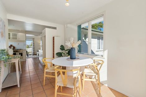 Photo of property in 21 Dunlop Road, Te Puke, 3119