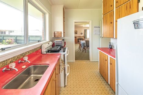 Photo of property in 46 Hadfield Crescent, College Estate, Whanganui, 4500
