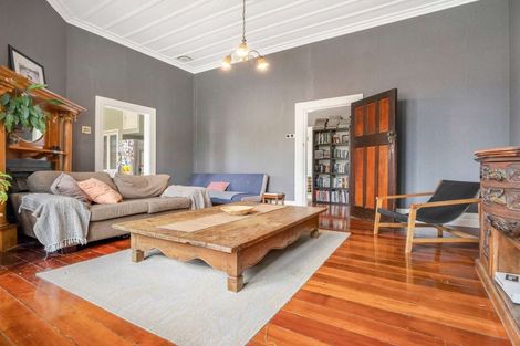 Photo of property in 163 Princes Street West, Pukekohe, 2120