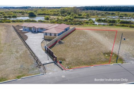 Photo of property in 75 Te Hurunui Drive, Pegasus, 7612