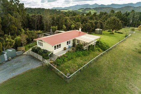 Photo of property in 150 Bartlett Road, Waiotira, 0193