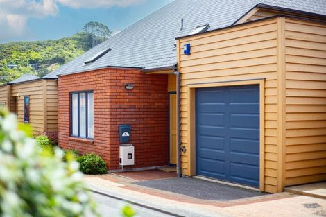 Photo of property in 15 Futuna Close, Karori, Wellington, 6012