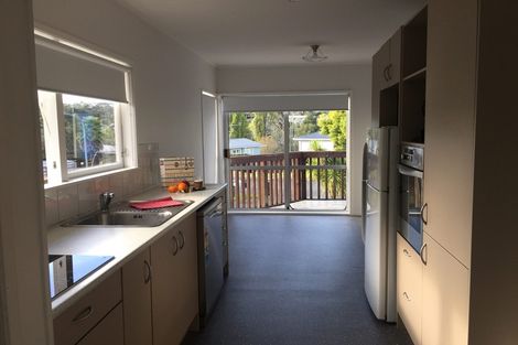 Photo of property in 71 Vandeleur Avenue, Birkdale, Auckland, 0626