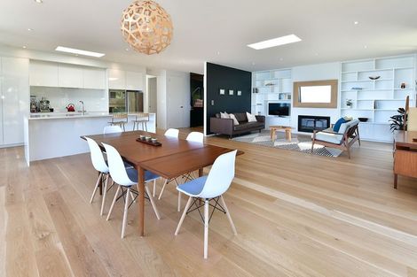 Photo of property in 25c Duncansby Road, Stanmore Bay, Whangaparaoa, 0932