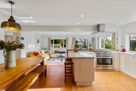 Photo of property in 71 Hamilton Road, Waimauku, 0881