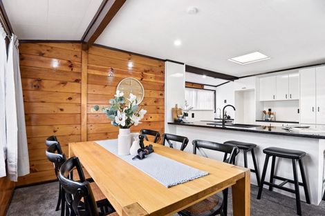 Photo of property in 1 Lynbert Road, Lynmore, Rotorua, 3010