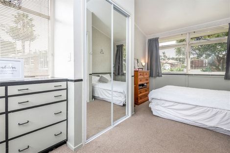 Photo of property in 18a Hillcrest Grove, Hillpark, Auckland, 2102