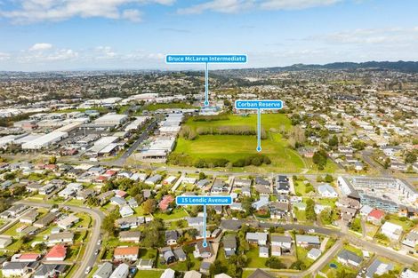 Photo of property in 15 Lendic Avenue, Henderson, Auckland, 0612