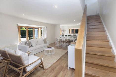 Photo of property in 114b Memorial Avenue, Burnside, Christchurch, 8053