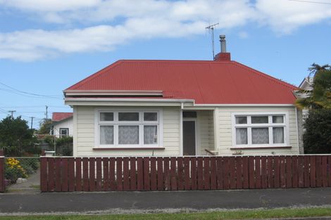 Photo of property in 1 Alexander Street, Whanganui, 4500