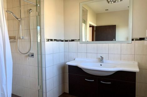 Photo of property in 86 Mcleod Road, Te Atatu South, Auckland, 0610