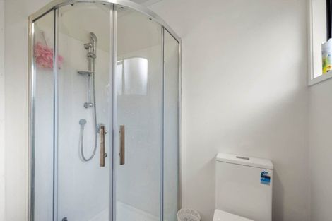 Photo of property in 103c Woodglen Road, Glen Eden, Auckland, 0602