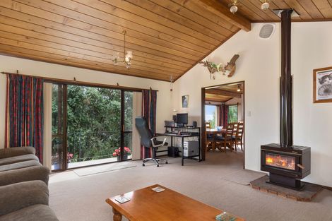 Photo of property in 79 Victory Street, Welcome Bay, Tauranga, 3112