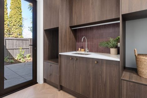 Photo of property in 15a Browns Road, Manurewa, Auckland, 2102