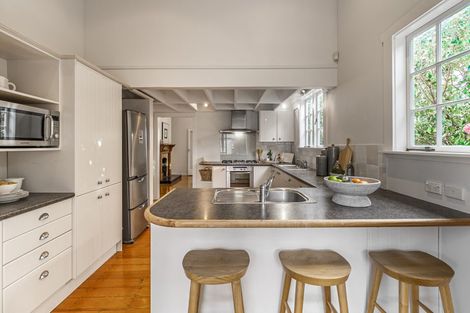 Photo of property in 15 Fairholme Avenue, Epsom, Auckland, 1023