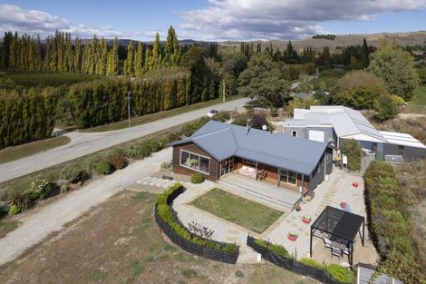 Photo of property in 35 Mcintosh Road, Blackmans, Alexandra, 9391