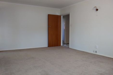 Photo of property in 16 Camelot Street, Ilam, Christchurch, 8041