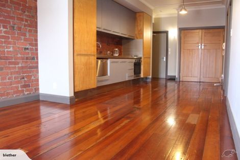 Photo of property in 98 Riddiford Street, Newtown, Wellington, 6021