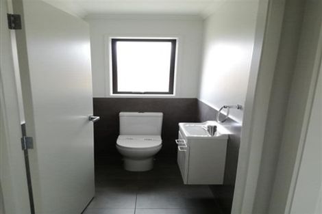 Photo of property in 26 Regis Park Drive, Pukekohe, 2120