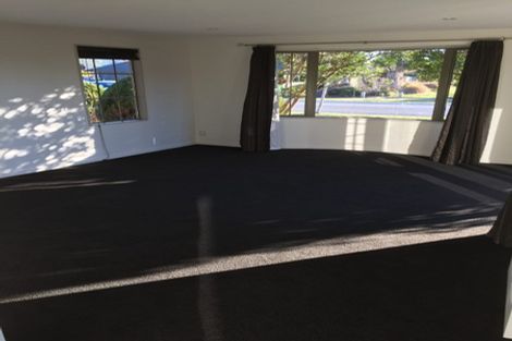 Photo of property in 32 Kotuku Crescent, Woolston, Christchurch, 8023