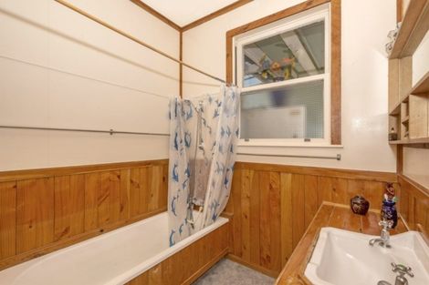 Photo of property in 15 Ioapa Road, Te Karaka, 4022