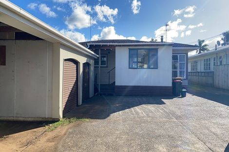 Photo of property in 24 Carbine Road, Mount Wellington, Auckland, 1060