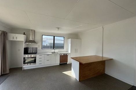 Photo of property in 104 Centennial Avenue, Waitara, 4320