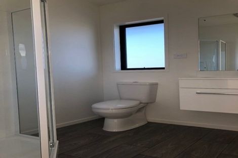 Photo of property in 1 Robalan Close, Halswell, Christchurch, 8025