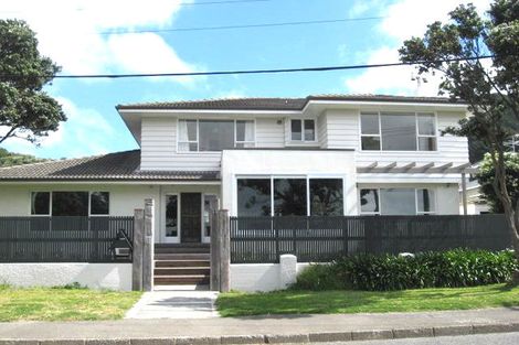 Photo of property in 42 Burnham Street, Seatoun, Wellington, 6022