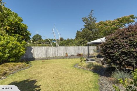 Photo of property in 27 Amberley Crescent, Bethlehem, Tauranga, 3110