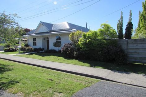 Photo of property in 9 Mary Street, Gore, 9710
