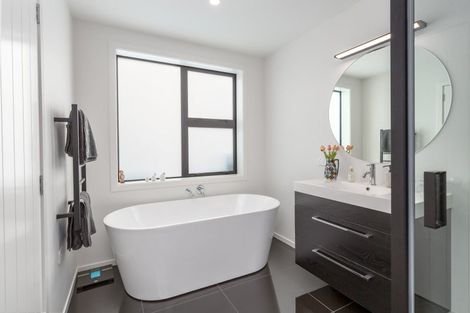 Photo of property in 7 Peony Drive, Greytown, 5712