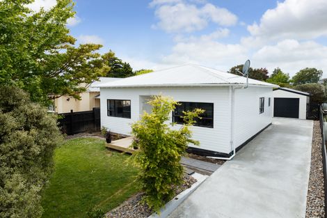 Photo of property in 43 Wood Street, Takaro, Palmerston North, 4410