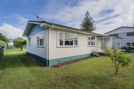 Photo of property in 14 Cook Drive, Whitianga, 3510