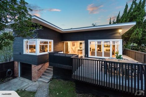 Photo of property in 2/19 Harley Road, Takapuna, Auckland, 0622