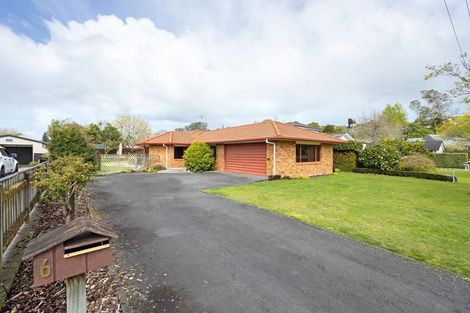 Photo of property in 6 Bronte Place, Leamington, Cambridge, 3432