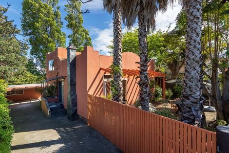 Photo of property in 8 Faulkner Road, Northcote Point, Auckland, 0627