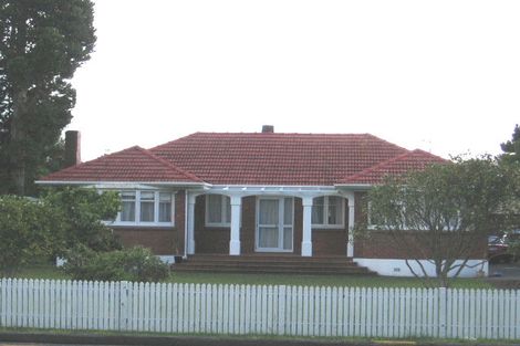 Photo of property in 20 Rathgar Road, Henderson, Auckland, 0610