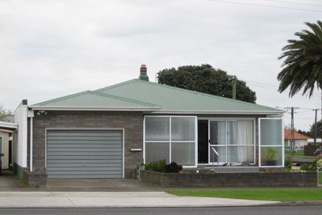 Photo of property in 73 Browne Street, Waitara, 4320