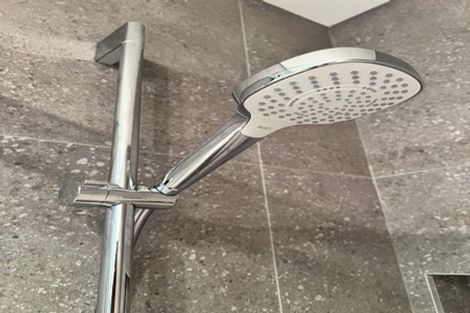 Photo of property in 8 Hooten Place, Oteha, Auckland, 0632