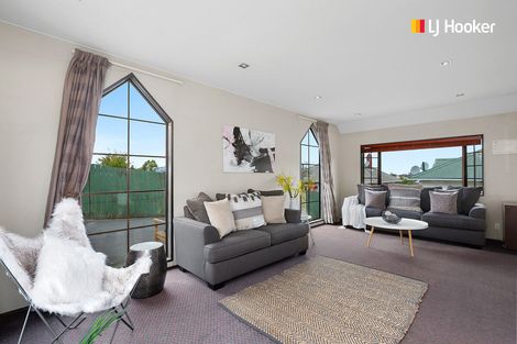 Photo of property in 220 South Road, Caversham, Dunedin, 9012