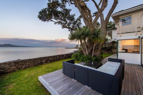 Photo of property in 2/259 Hurstmere Road, Takapuna, Auckland, 0622