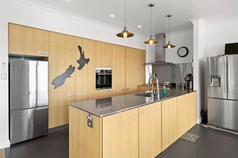 Photo of property in 97 Buller Street, New Plymouth, 4312