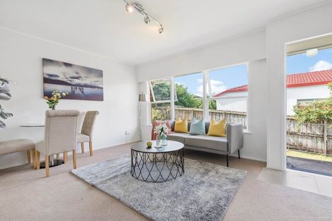 Photo of property in 2/8 Ngataringa Road, Devonport, Auckland, 0624